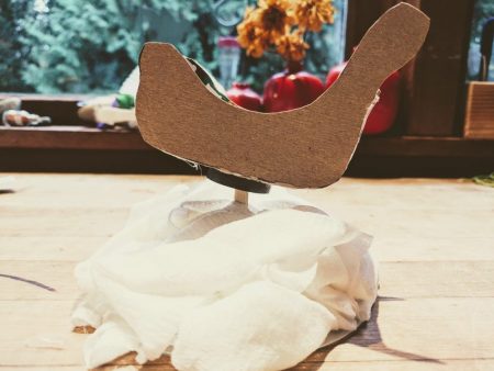 Levitating Santa Sleigh and Reindeer | Christmas Science Experiments